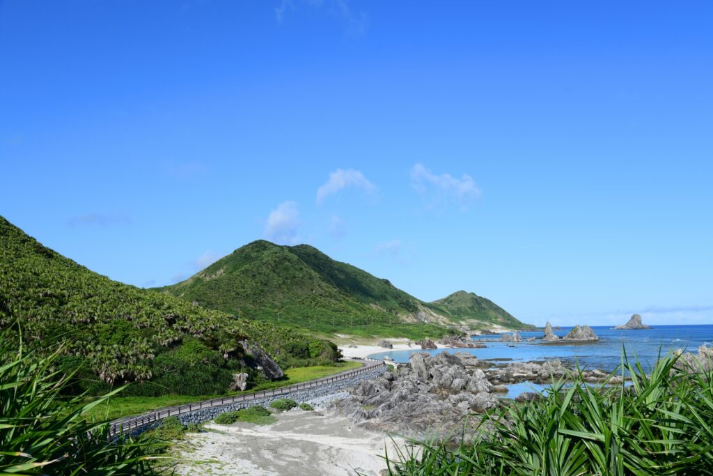 沖縄の山と海の絶景