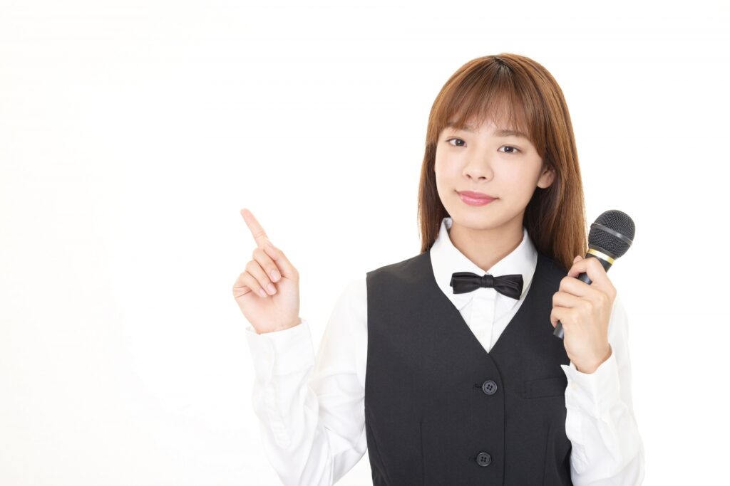 女性　ウェイトレス