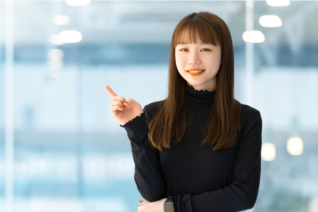 笑顔の女性・ビジネスウーマン
